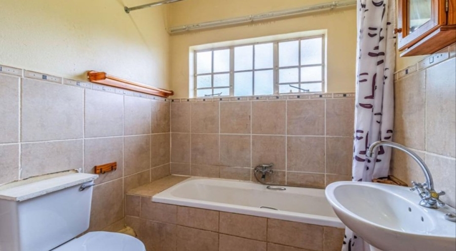 Commercial Property for Sale in Chartwell Gauteng