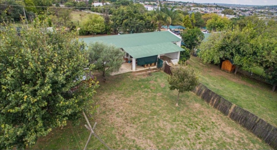 Commercial Property for Sale in Chartwell Gauteng