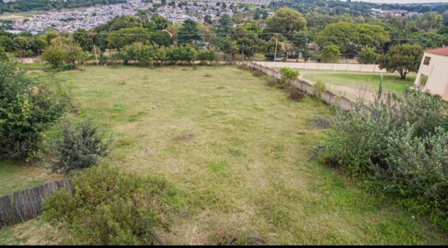 Commercial Property for Sale in Chartwell Gauteng