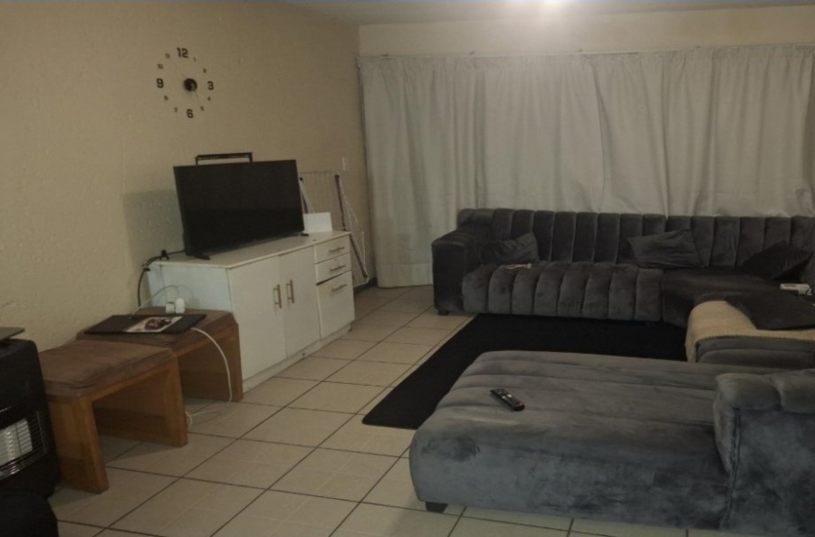 2 Bedroom Property for Sale in President Park Gauteng