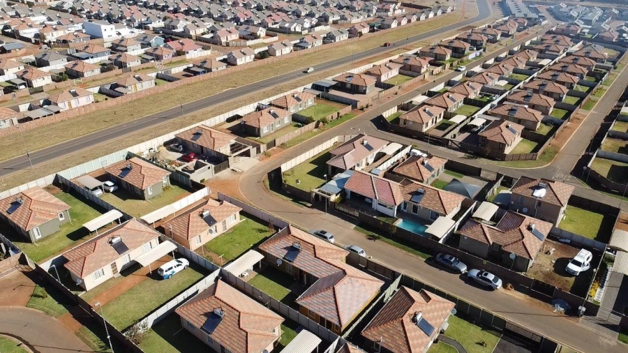 3 Bedroom Property for Sale in Sky City Gauteng