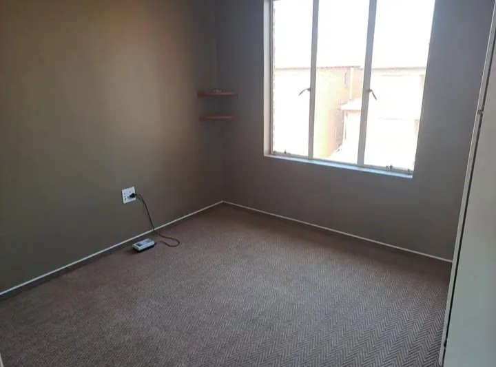 2 Bedroom Property for Sale in Birchleigh Gauteng