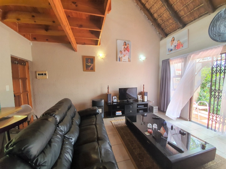 To Let 2 Bedroom Property for Rent in Sharonlea Gauteng