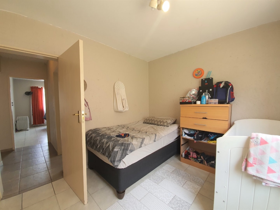 To Let 2 Bedroom Property for Rent in Sharonlea Gauteng