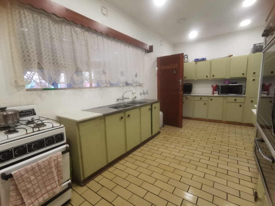 4 Bedroom Property for Sale in Mulbarton Gauteng