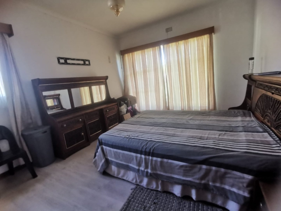 4 Bedroom Property for Sale in Mulbarton Gauteng