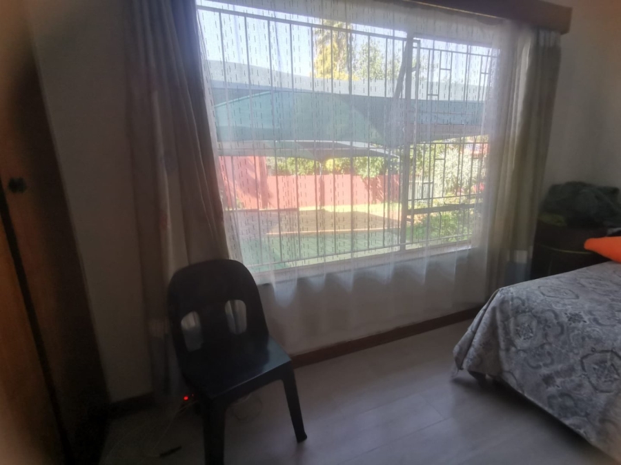 4 Bedroom Property for Sale in Mulbarton Gauteng