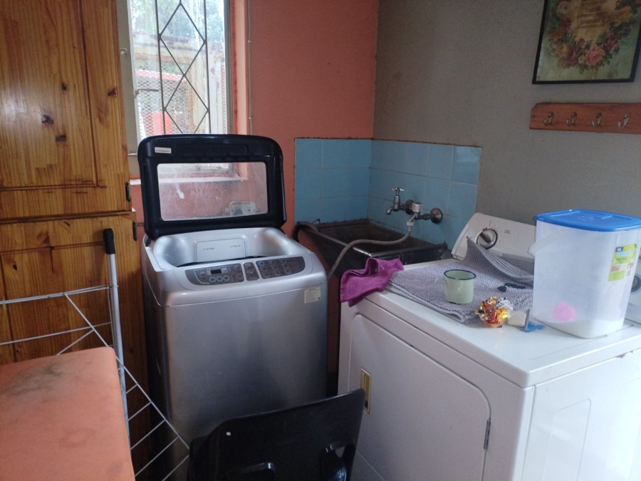 3 Bedroom Property for Sale in Selcourt Gauteng