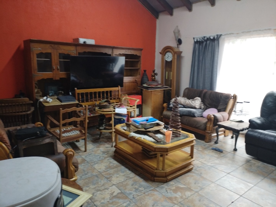 3 Bedroom Property for Sale in Selcourt Gauteng