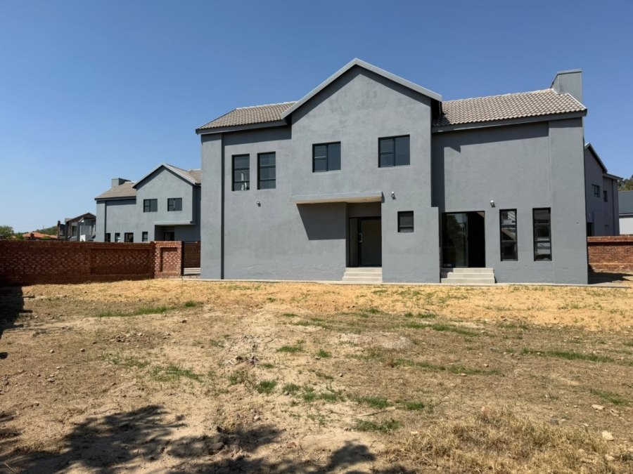 3 Bedroom Property for Sale in Roodepark Eco Estate Gauteng