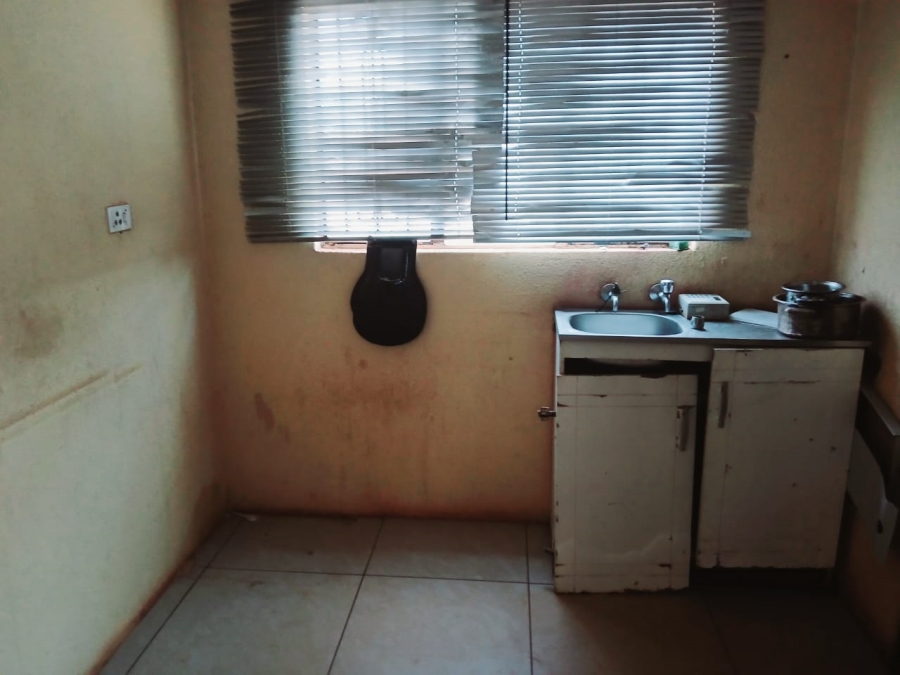  Bedroom Property for Sale in Lawley Gauteng