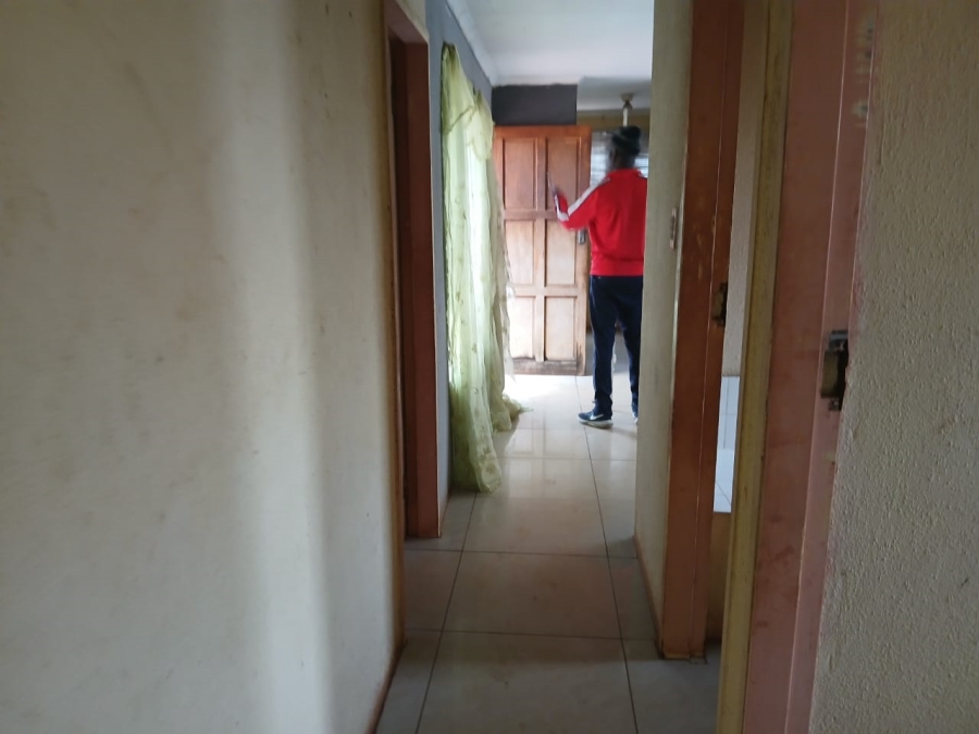  Bedroom Property for Sale in Lawley Gauteng