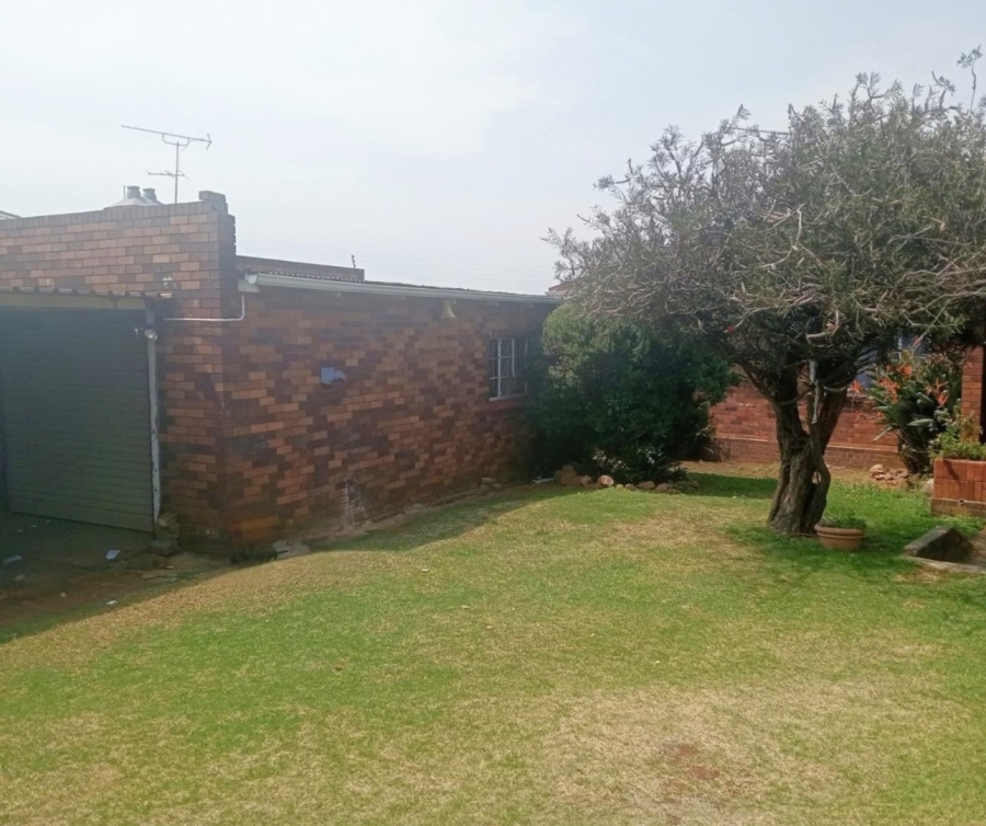 3 Bedroom Property for Sale in South Hills Gauteng