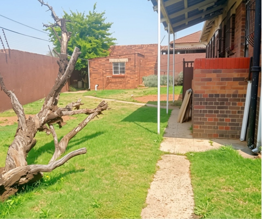 3 Bedroom Property for Sale in South Hills Gauteng
