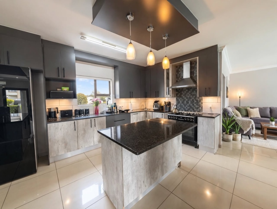 5 Bedroom Property for Sale in Roodepark Eco Estate Gauteng