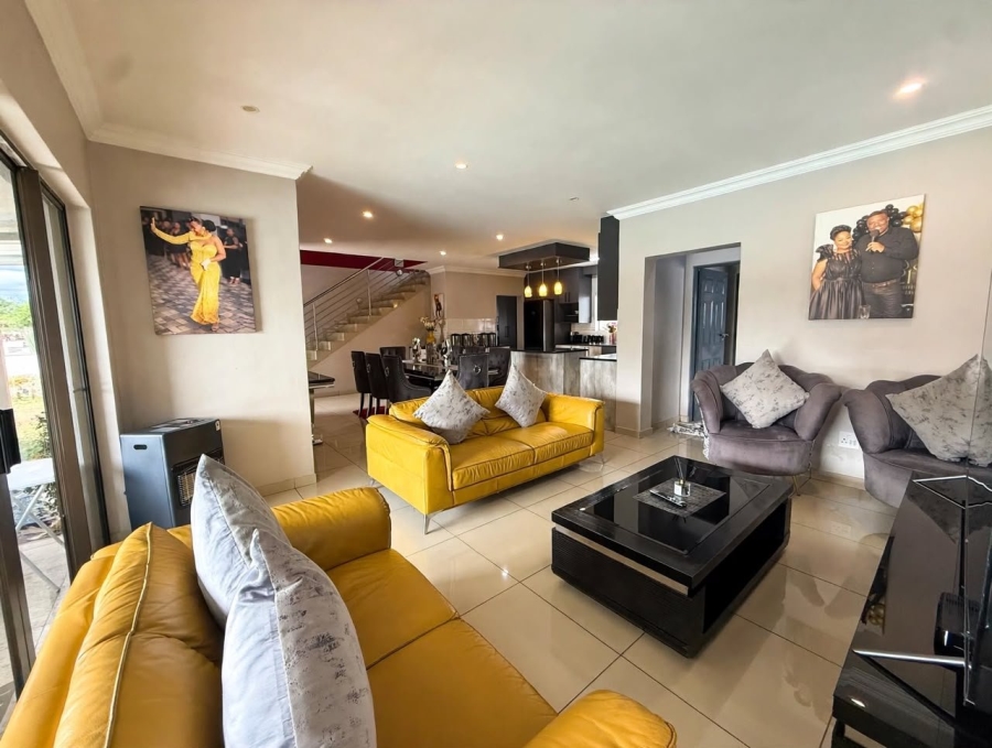 5 Bedroom Property for Sale in Roodepark Eco Estate Gauteng