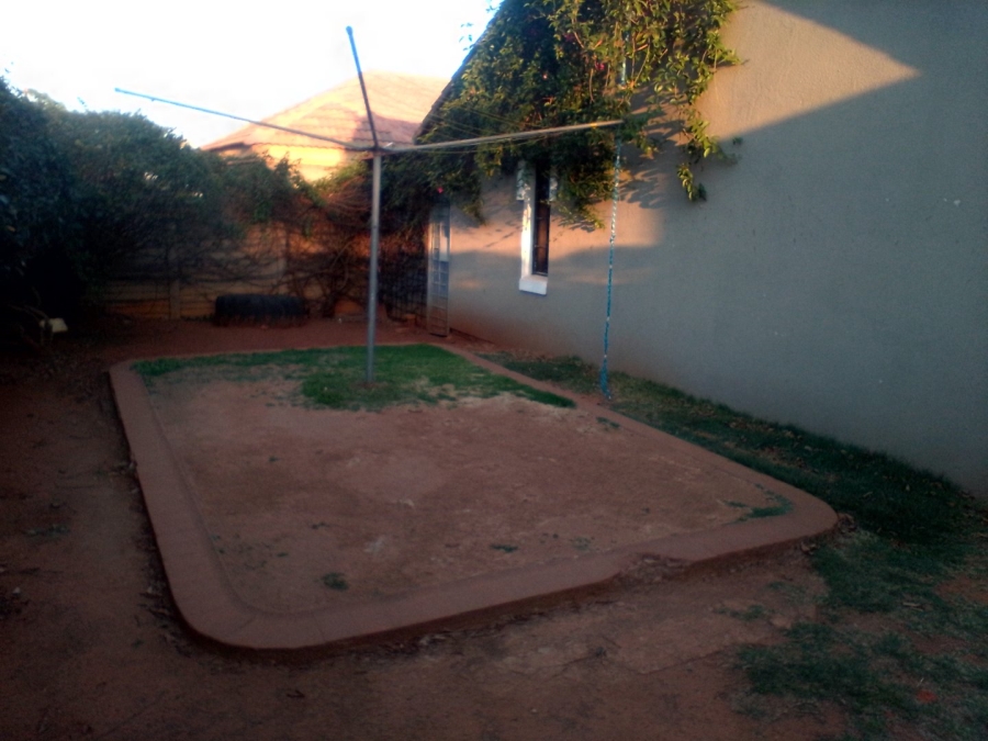  Bedroom Property for Sale in Elandspoort Gauteng