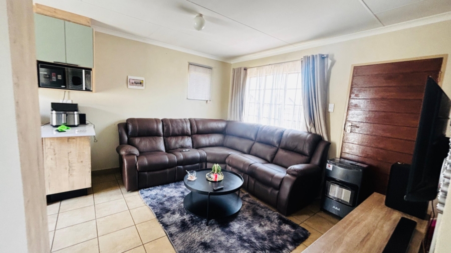 2 Bedroom Property for Sale in Sky City Gauteng