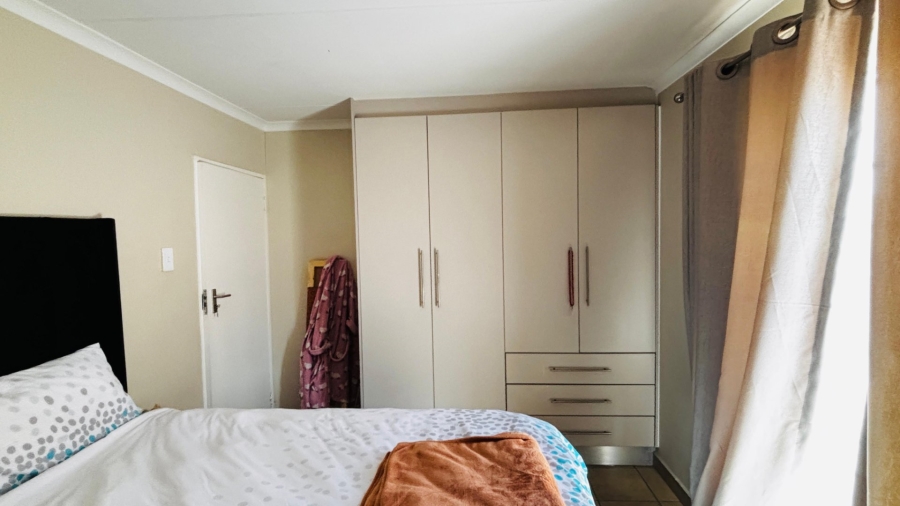 2 Bedroom Property for Sale in Sky City Gauteng