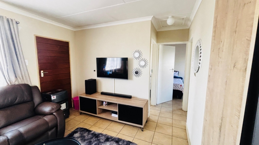 2 Bedroom Property for Sale in Sky City Gauteng