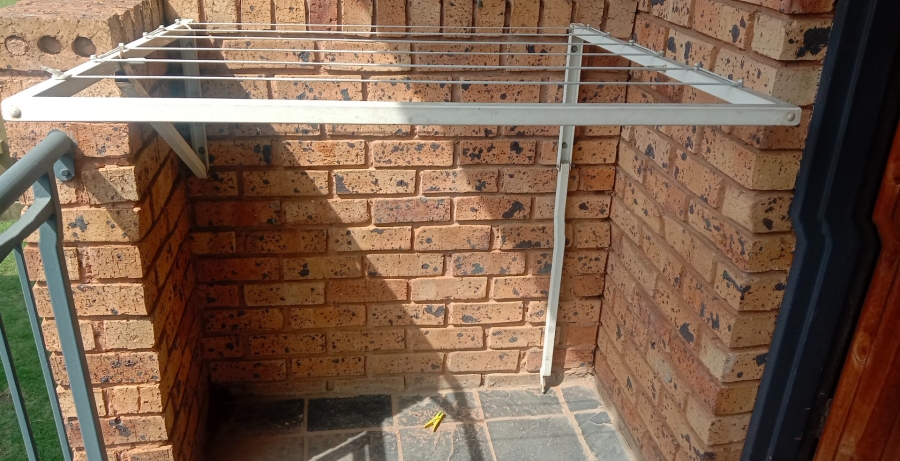  Bedroom Property for Sale in Elspark Gauteng
