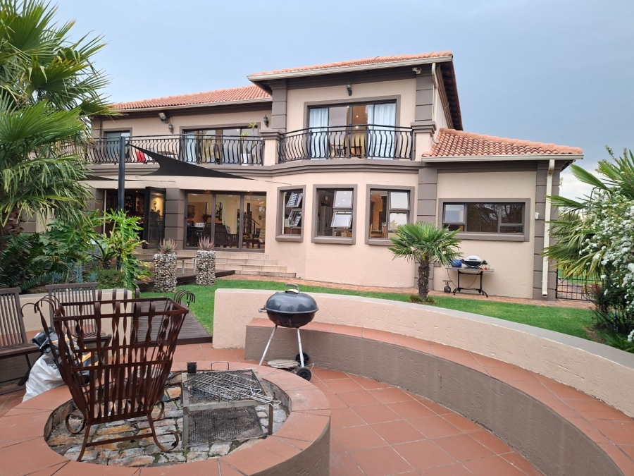 4 Bedroom Property for Sale in Bredell Gauteng