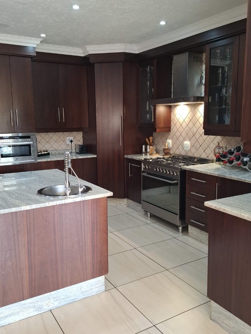 4 Bedroom Property for Sale in Bredell Gauteng