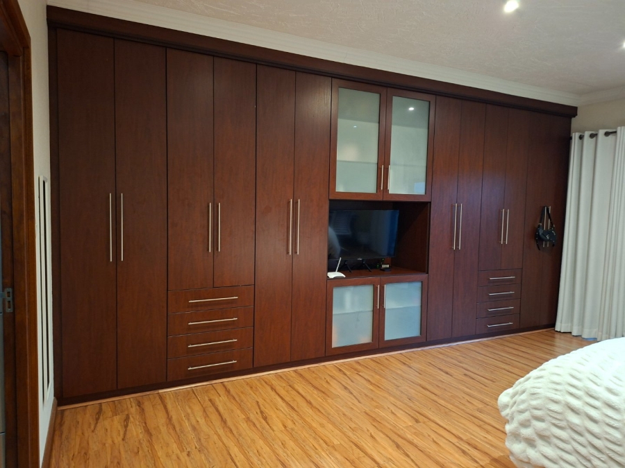 4 Bedroom Property for Sale in Bredell Gauteng