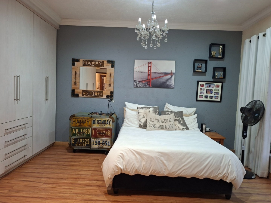 4 Bedroom Property for Sale in Bredell Gauteng
