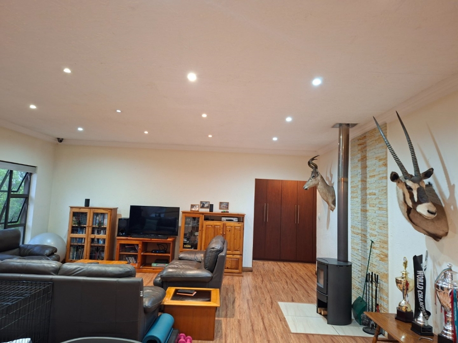 4 Bedroom Property for Sale in Bredell Gauteng