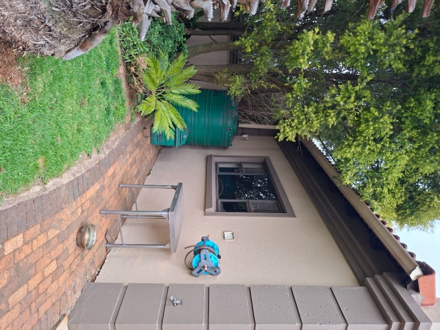 4 Bedroom Property for Sale in Bredell Gauteng