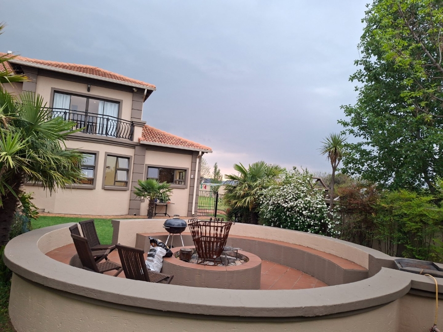4 Bedroom Property for Sale in Bredell Gauteng