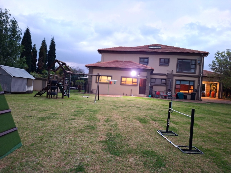 4 Bedroom Property for Sale in Bredell Gauteng