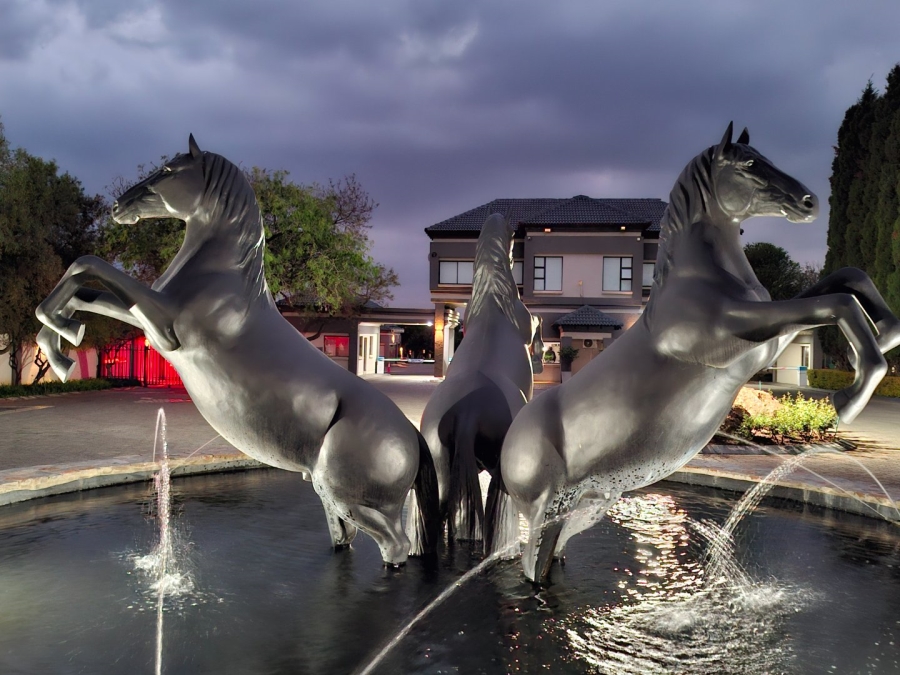 4 Bedroom Property for Sale in Bredell Gauteng