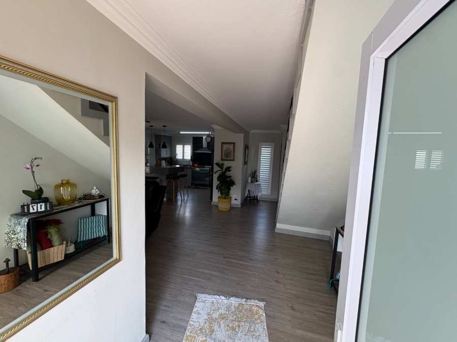 7 Bedroom Property for Sale in Cullinan Gauteng