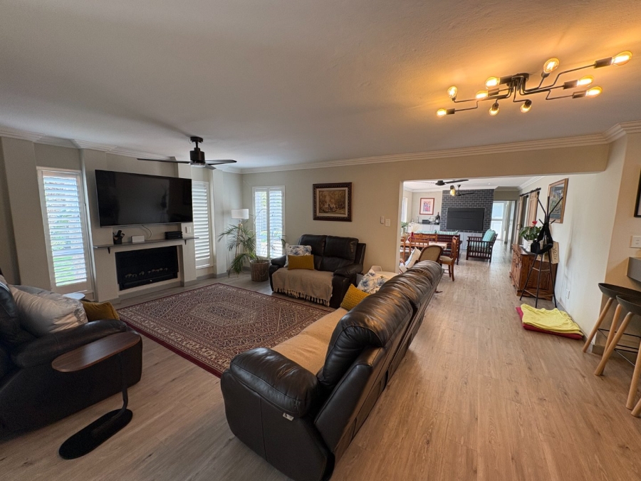 7 Bedroom Property for Sale in Cullinan Gauteng