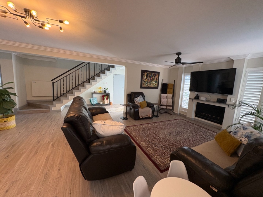 7 Bedroom Property for Sale in Cullinan Gauteng