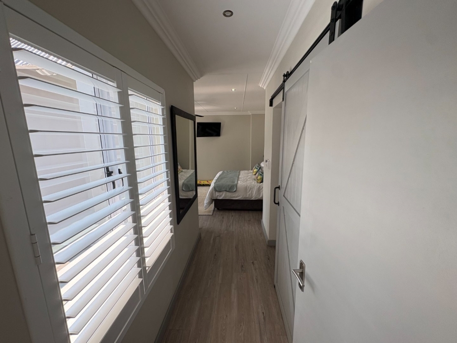 7 Bedroom Property for Sale in Cullinan Gauteng