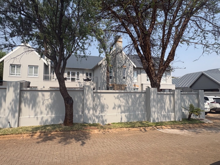 7 Bedroom Property for Sale in Cullinan Gauteng