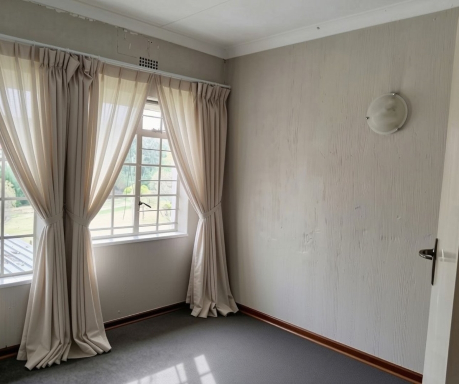 To Let 3 Bedroom Property for Rent in Mondeor Gauteng