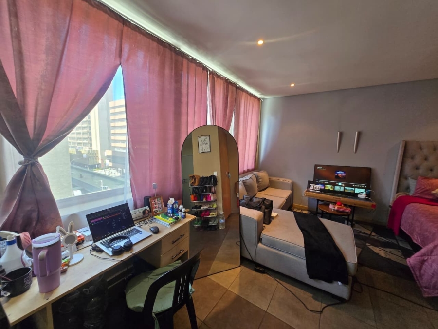 1 Bedroom Property for Sale in Marshalltown Gauteng