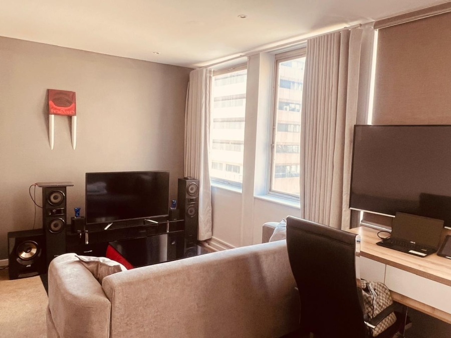  Bedroom Property for Sale in Marshalltown Gauteng