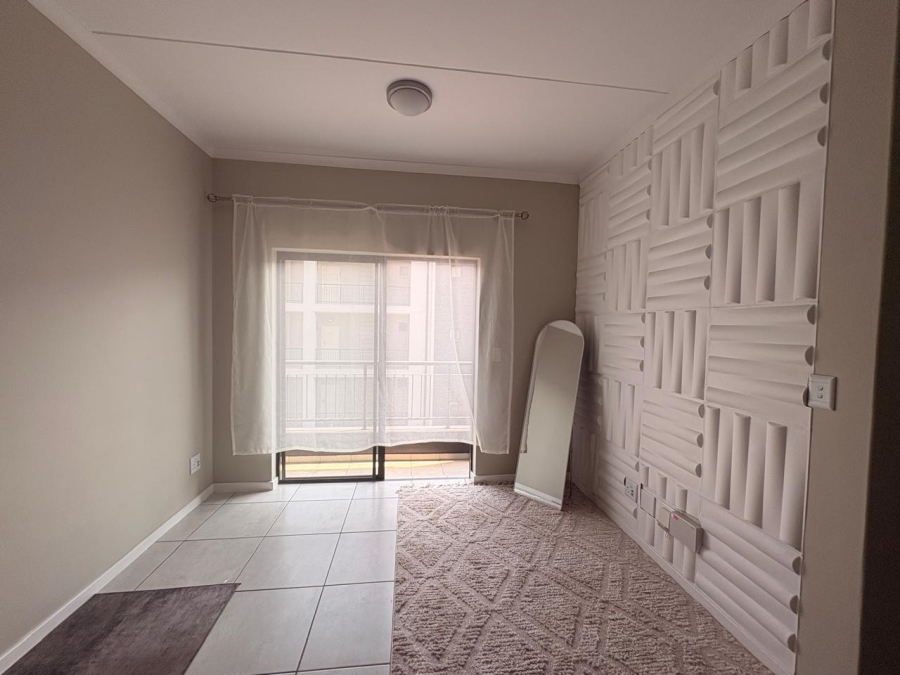  Bedroom Property for Sale in Grand Central Gauteng