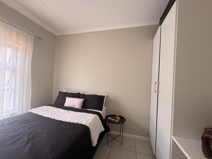  Bedroom Property for Sale in Grand Central Gauteng