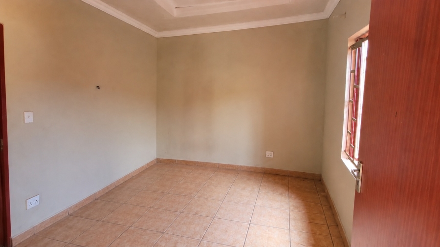 3 Bedroom Property for Sale in Soshanguve South Ext 4 Gauteng