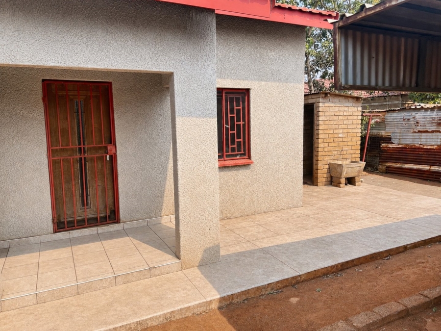 3 Bedroom Property for Sale in Soshanguve South Ext 4 Gauteng