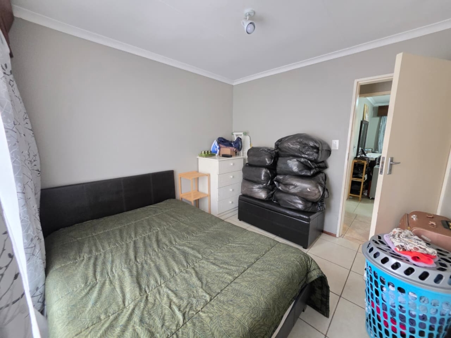 To Let 2 Bedroom Property for Rent in Norkem Park Gauteng
