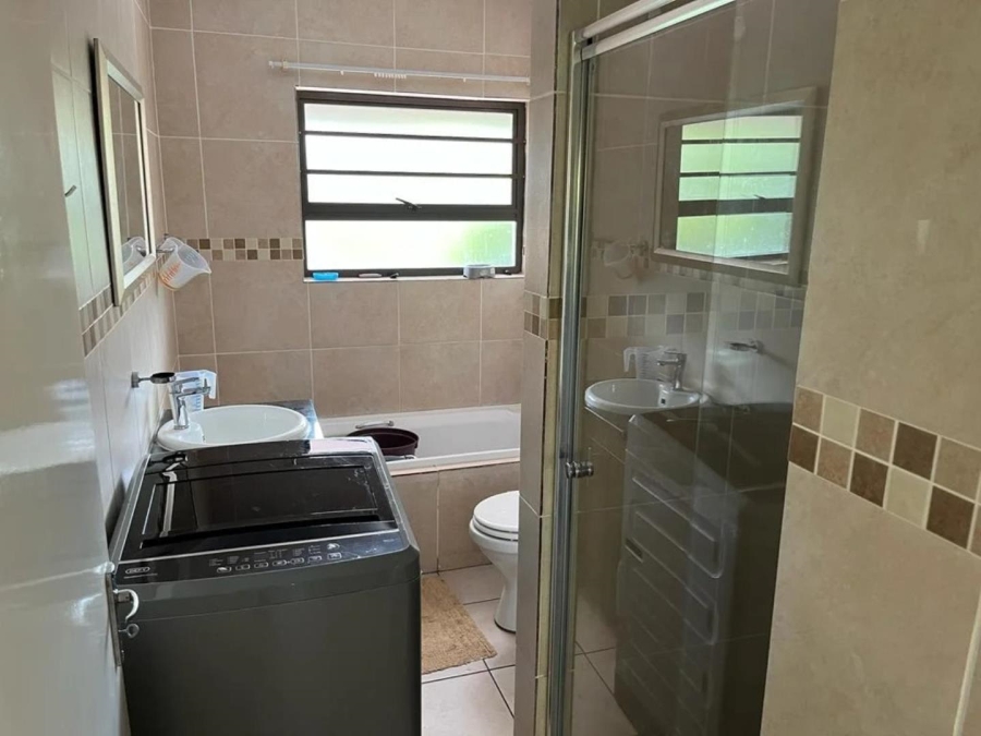  Bedroom Property for Sale in Silver Lakes Gauteng