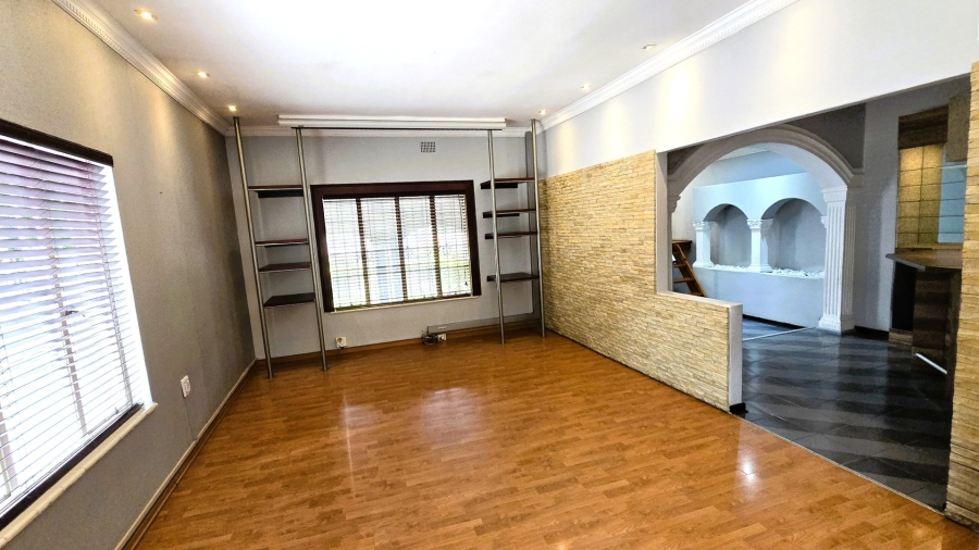 To Let 3 Bedroom Property for Rent in Villieria Gauteng
