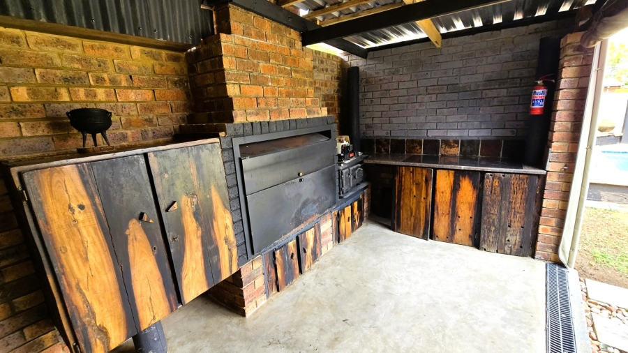 To Let 3 Bedroom Property for Rent in Villieria Gauteng